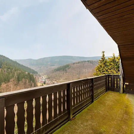 Panoramic Retreat In Thuringia Unterschönau